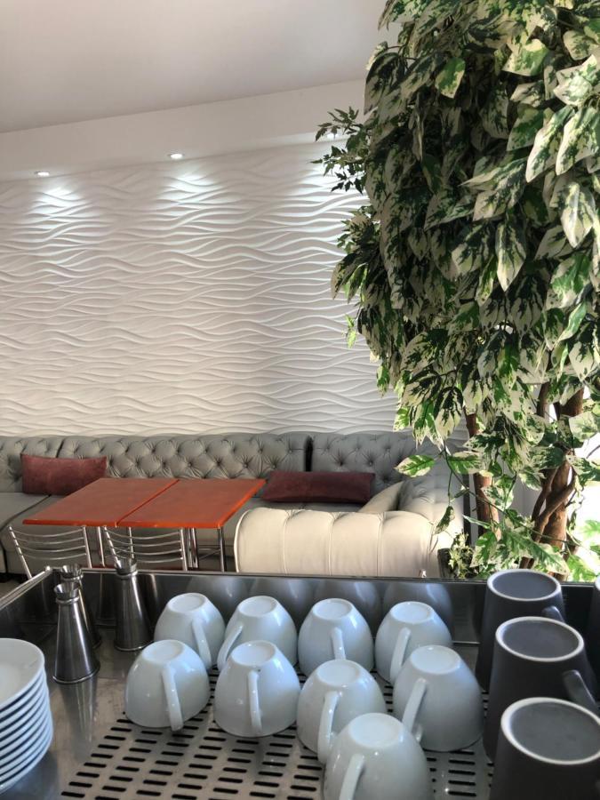 Золотий Лев Hotel Zatoka Bagian luar foto