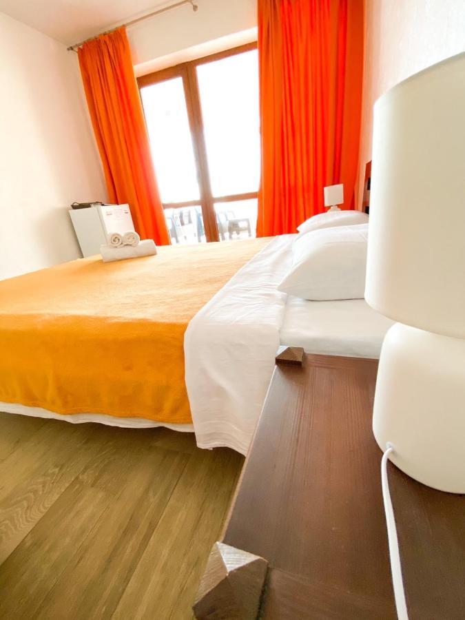 Золотий Лев Hotel Zatoka Bagian luar foto