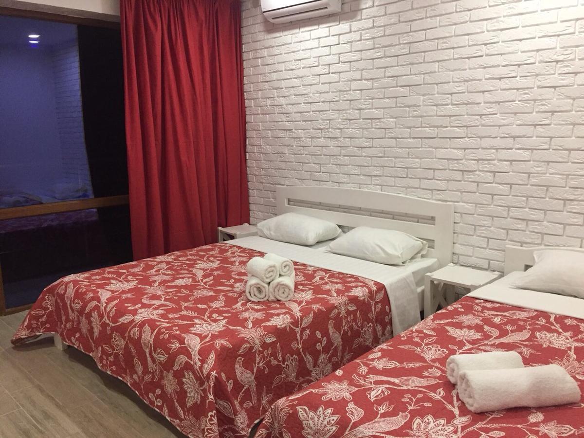 Золотий Лев Hotel Zatoka Bagian luar foto