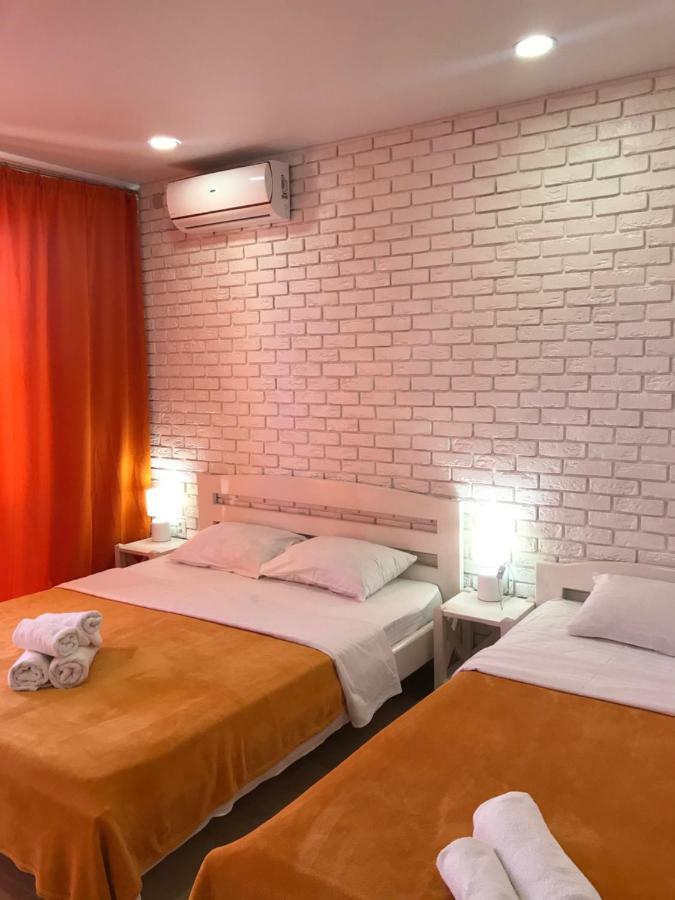 Золотий Лев Hotel Zatoka Bagian luar foto