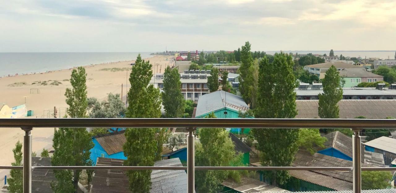 Золотий Лев Hotel Zatoka Bagian luar foto